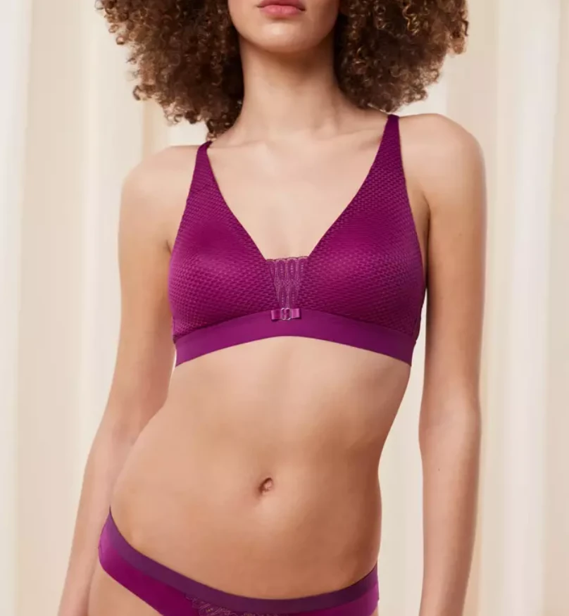 Triumph 10216461 – Aura Spotlight – Violet 5 Triumph 10216461 – Aura Spotlight – Violet – Image 3