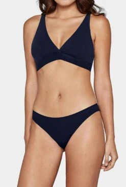 8338f84 – Soft Premium – Marine