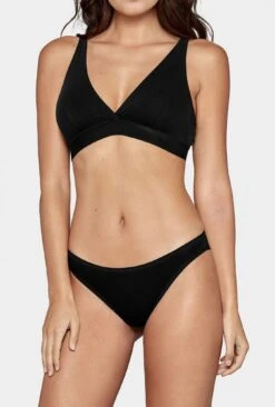 8338f84 – Soft Premium – Noir