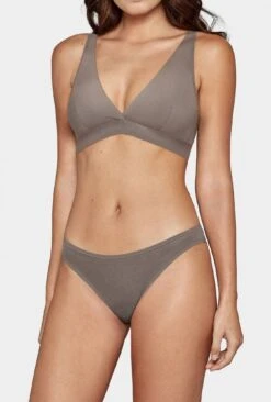 8338f84 – Soft Premium – Gris