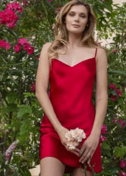 Oda – Soie Unie – Rouge