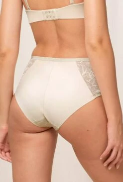 Triumph 10198780 – Amourette Charm – Crème -Sous Vêtement Magasin polaris 159989765