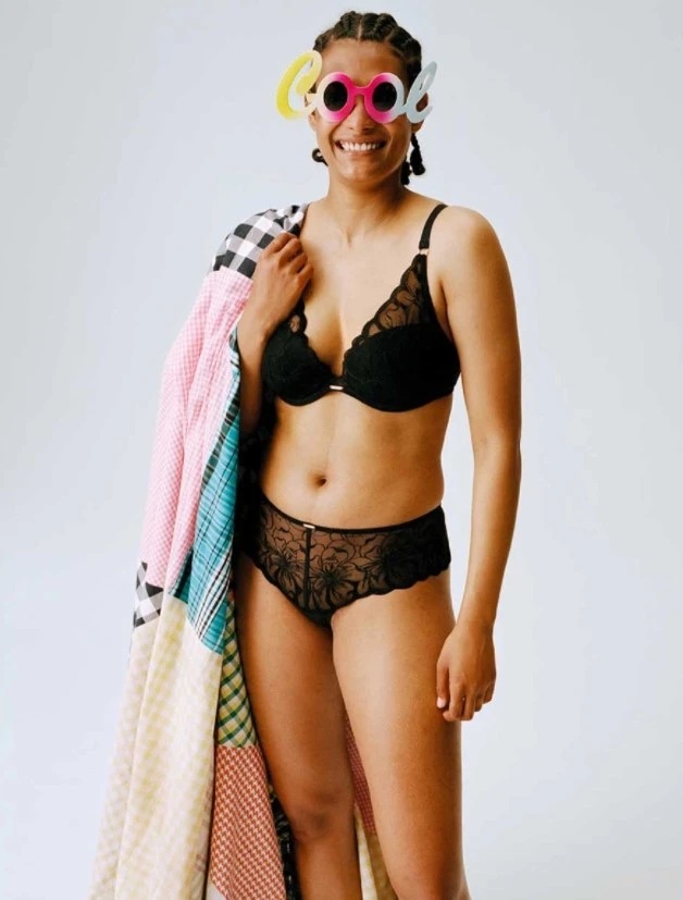 Chantelle C12m20 – Fleurs – Noir 4 Chantelle C12m20 – Fleurs – Noir – Image 2