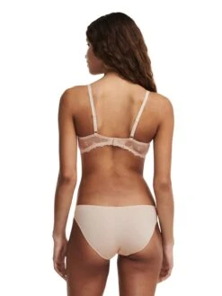 Chantelle C26030 – Champs Elysees – Beige Doré -Sous Vêtement Magasin polaris 181436419 scaled 1