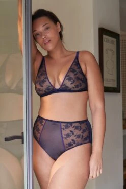 Simone Perele 1c7770 – Adèle – Minuit -Sous Vêtement Magasin polaris 203603971 scaled 1