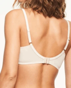 Chantelle C26010 – Champs Elysees – Beige Doré 21 Chantelle C26010 – Champs Elysees – Beige Doré -Sous Vêtement Magasin polaris 60227589