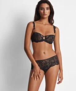 Aubade La70 – Flower Mania – Noir -Sous Vêtement Magasin polaris 7356421 scaled 1